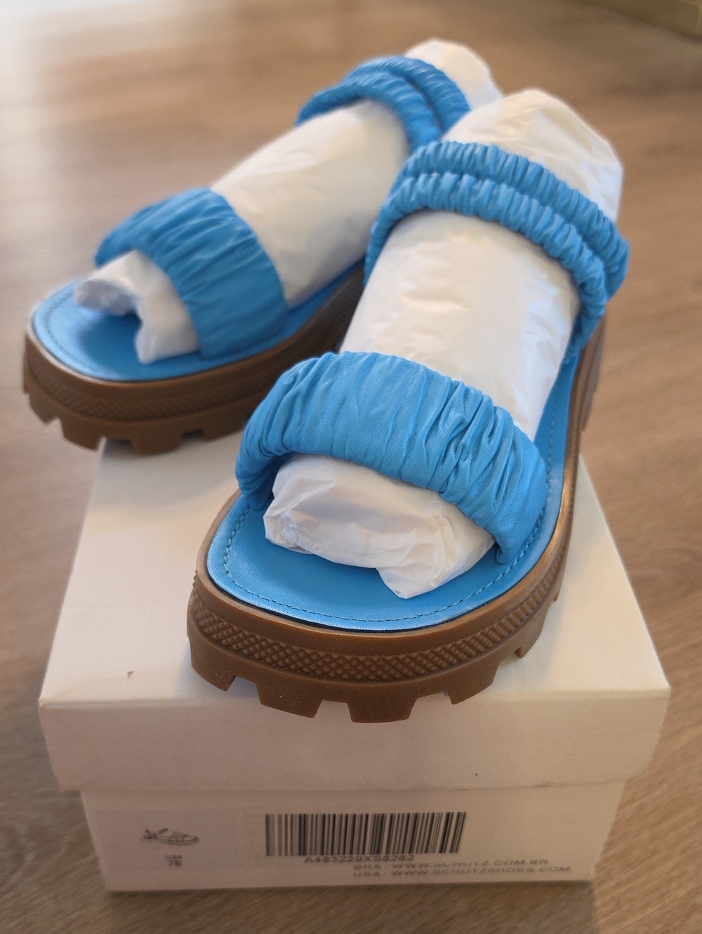 NWT Schutz Blue Ruched Strap Platform Slide Sandals Size 7